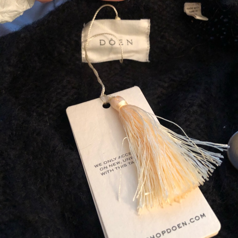 **SOLD** NWT Dôen Mesa Cardigan in Black - Picture 5 of 9